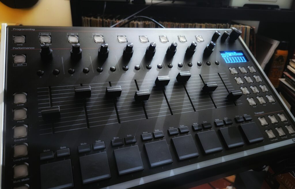 Isla Instruments s2400